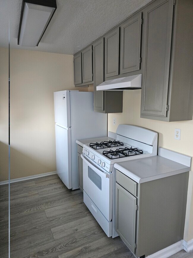 Foto del edificio - 417 N Glenwood Pl