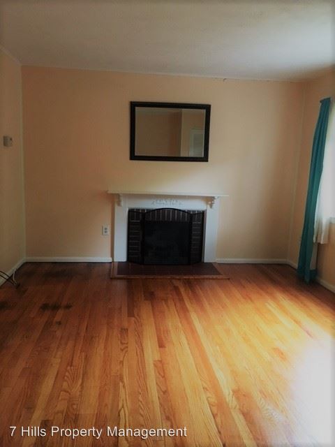 Foto del edificio - 55 Birch Hill Rd