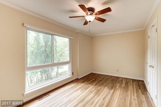 Building Photo - 11089 Saffold Way