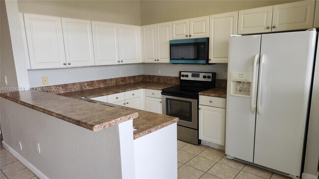 Foto del edificio - 12813 SW 132nd Terrace