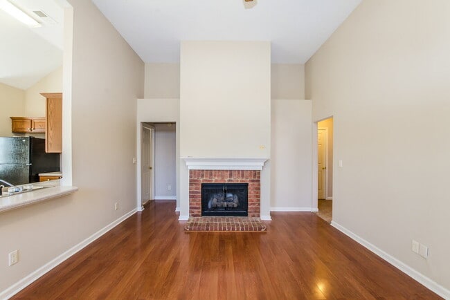 Building Photo - 9703 Java Cove