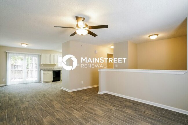Foto del edificio - 4 Bedroom Pet-Friendly Home in Durham, NC with Main Street Renewal
