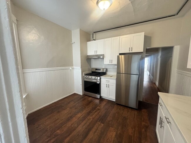 Building Photo - 523-523 Natoma St