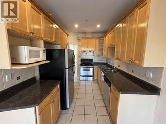 Building Photo - 8XXX Main St