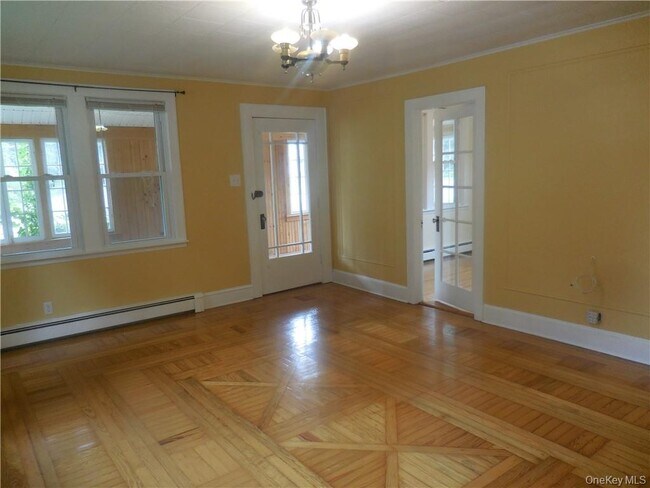 Building Photo - 43 S Ohioville Rd