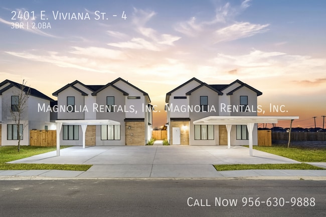 Building Photo - 2401 E Viviana St