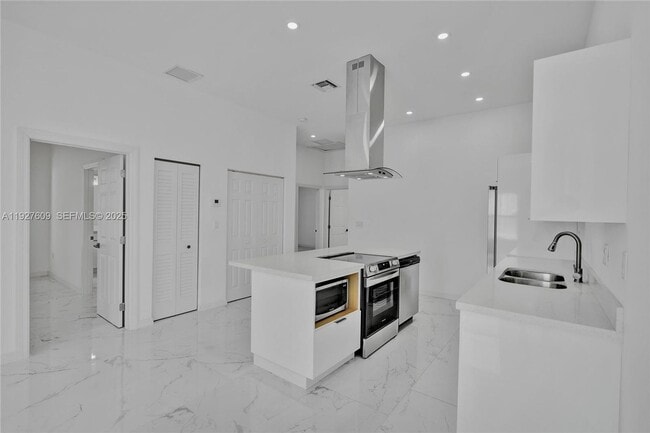 Foto del edificio - 1559 NW 62nd Terrace