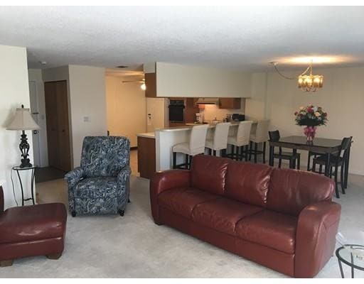 154 Lynnway Lynn Ma 01902 Townhouse For Rent In Lynn Ma