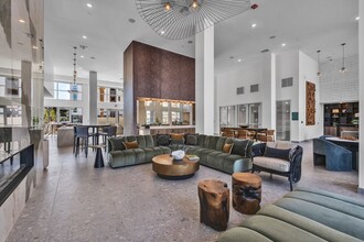 Building Photo - Ocean Creek