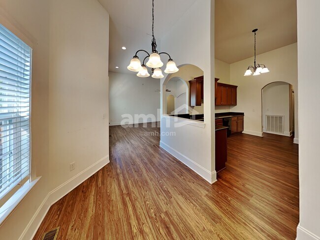 Building Photo - 4237 Shagbark Trail