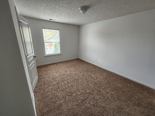 Foto del edificio - 3512 Clear Creek Crossing NW