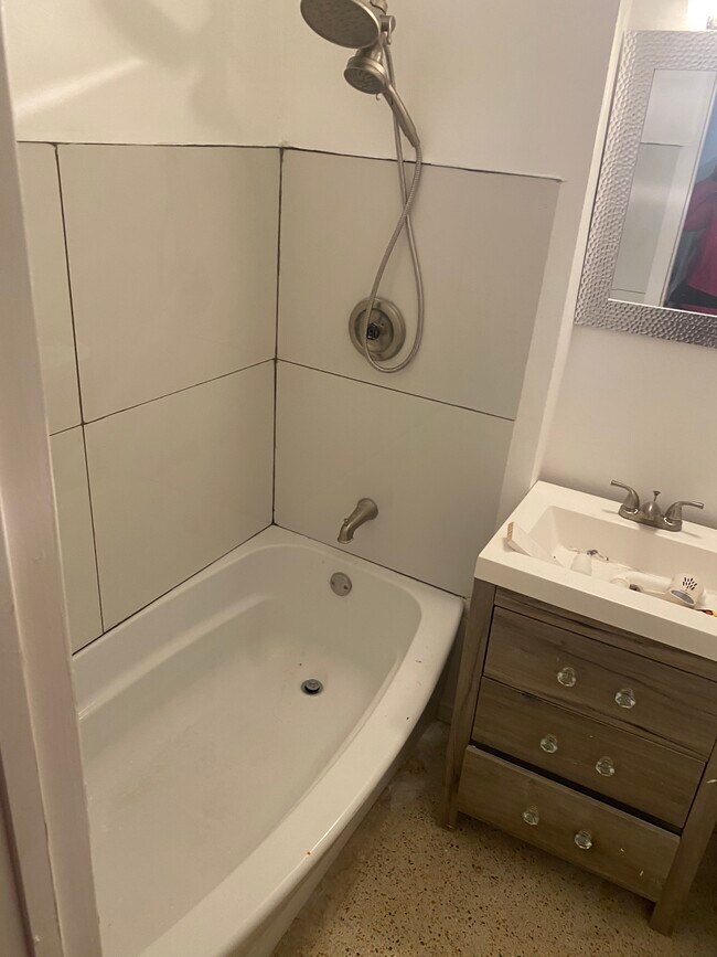 New oversized soaker tub - 1029 NW 83rd St