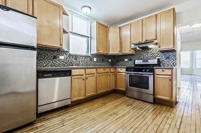 Foto del edificio - 3823 N Whipple St