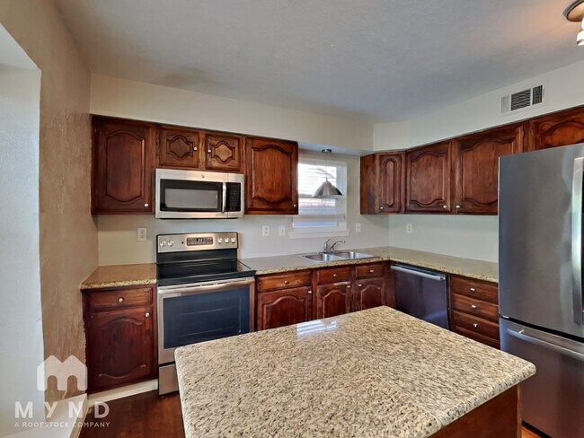 Foto del edificio - 5406 Sherry St