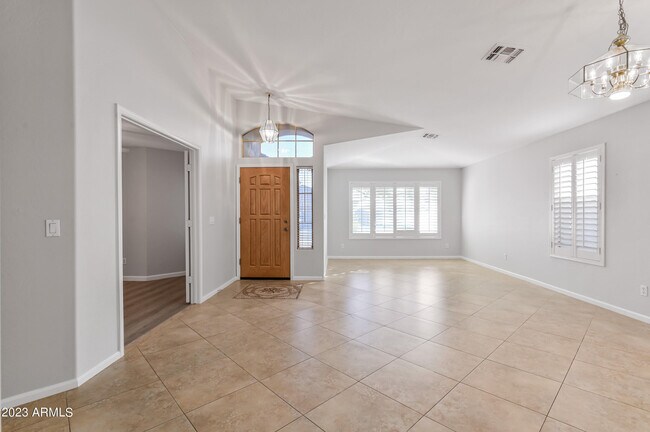 Foto del edificio - 4728 E South Fork Dr
