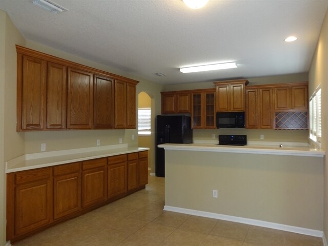 Building Photo - 756 Porto Cristo Ave