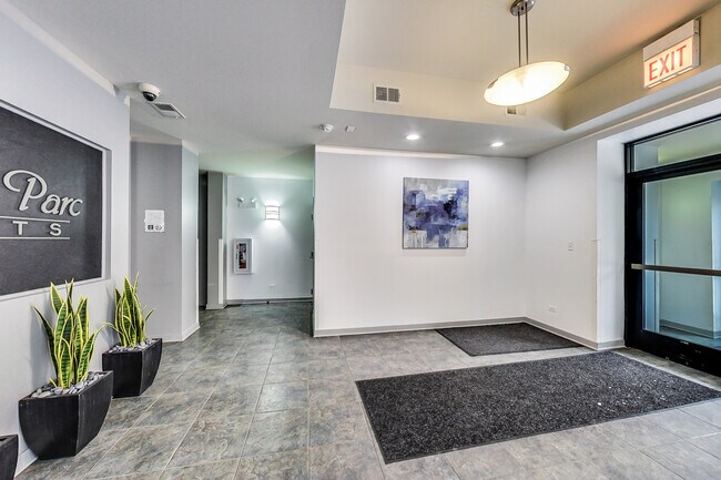Foto del edificio - 4537 S Drexel Blvd