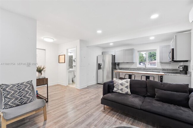 Foto del edificio - 1850 NW 92nd St