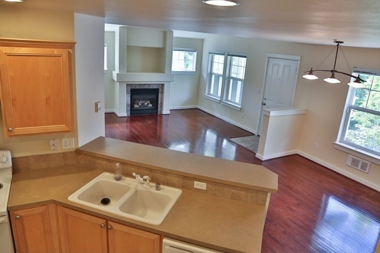Building Photo - Beautiful Two Bedroom - CEDAR PARK at REDM...
