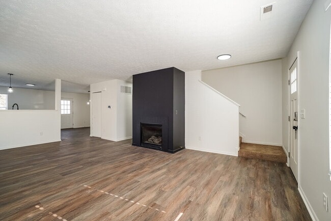 Building Photo - 520 Wyndham Ridge Dr
