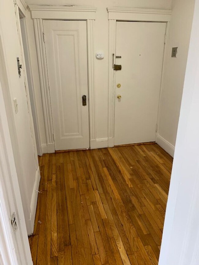 Foto del edificio - CHEAPEST 1 BED IN FENWAY HT  and HW inc Cl...