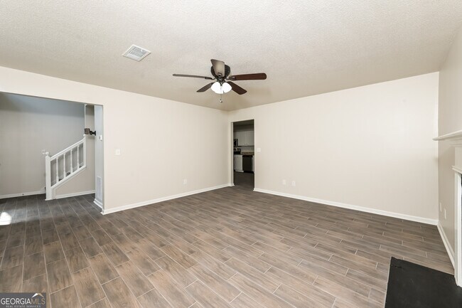 Foto del edificio - 3958 Waldrop Hills Dr