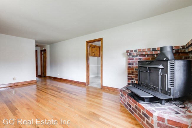 Building Photo - 3 br, 1 bath House - 2914 Skipwith Rd