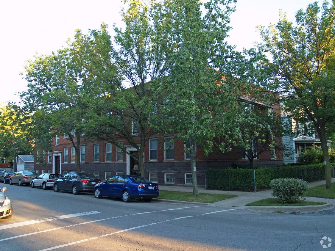 Foto principal - 2117 W Ainslie St