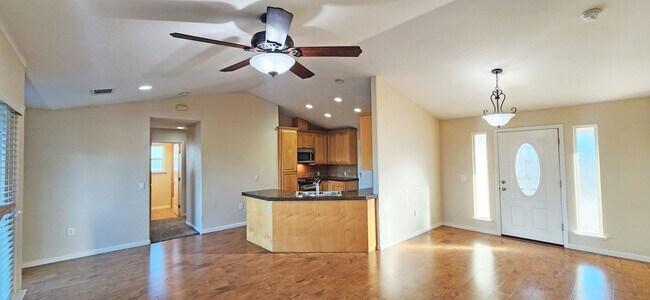 Building Photo - 2040 Harlan Way