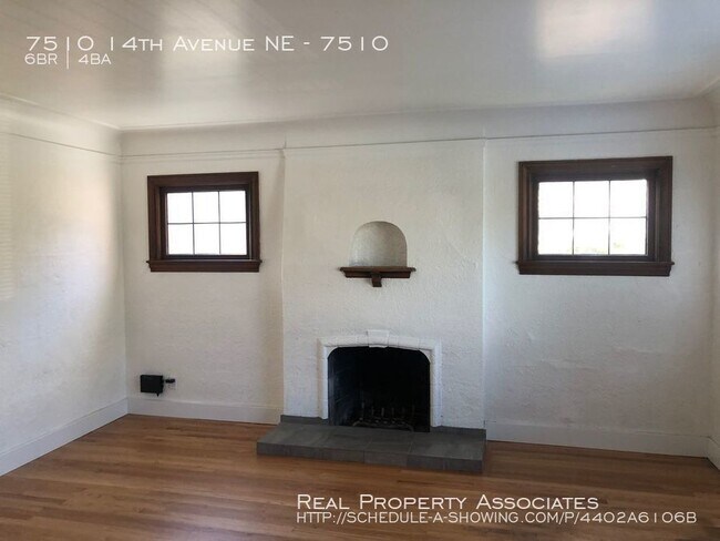 Foto del edificio - House in Roosevelt/ Ravenna/Maple leaf