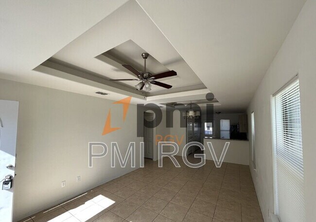 Building Photo - 3007 Linda Vista St