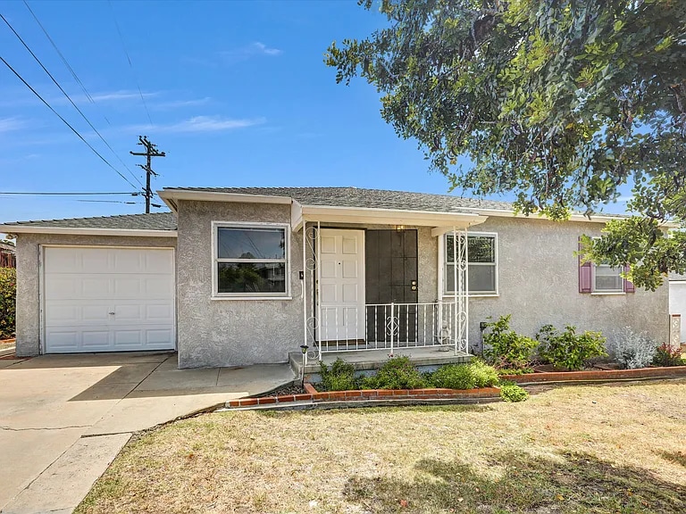 Primary Photo - 4335 68th St