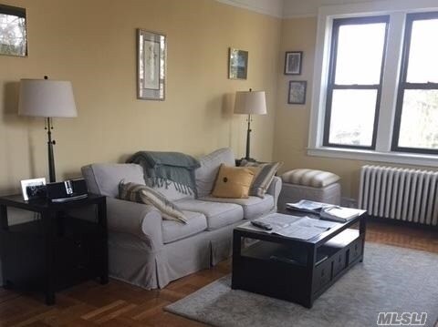 Foto del edificio - 24 Vanderbilt Ave
