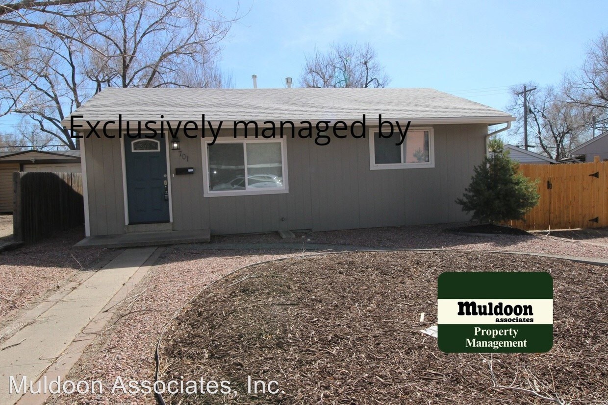Foto principal - 2 br, 1 bath House - 701 S Union Blvd