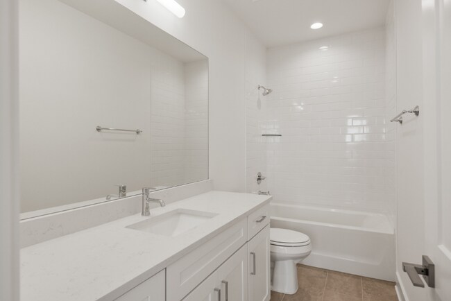 Building Photo - 516 Proximity Cir