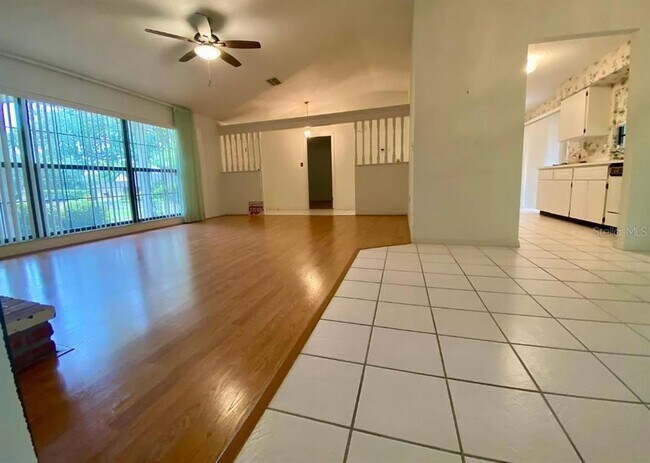 Foto del edificio - 1740 Hannah Dr