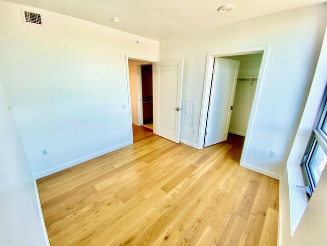 Foto del edificio - 2Bd/2Ba Seattle Condo