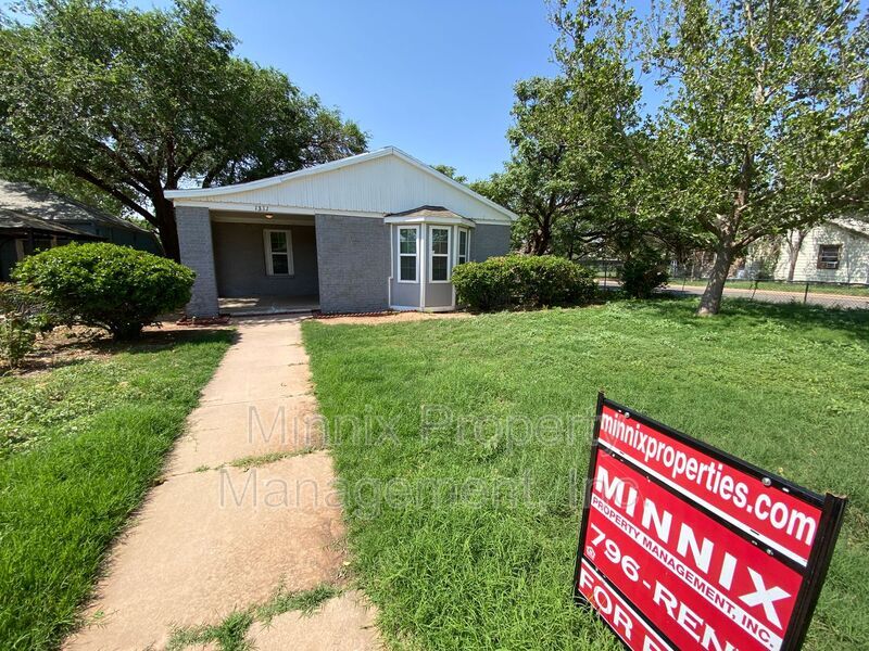 1311 24th St, Lubbock, TX 79411 House for Rent in Lubbock, TX