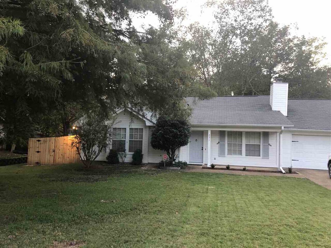 231 N Wheatley St, Ridgeland, MS 39157 House Rental in Ridgeland, MS