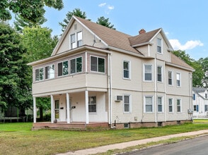 Building Photo - 28 Hollister St