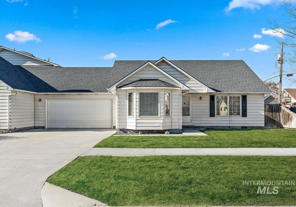 Foto principal - 716 S 9th Ave
