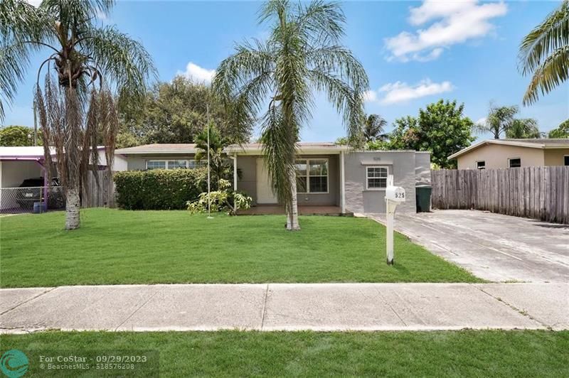 Primary Photo - 525 SW 22nd Ave