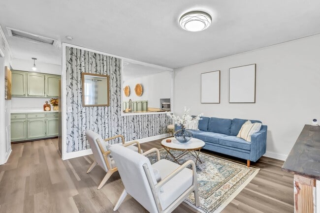 Foto del edificio - 398 Frontier Ln