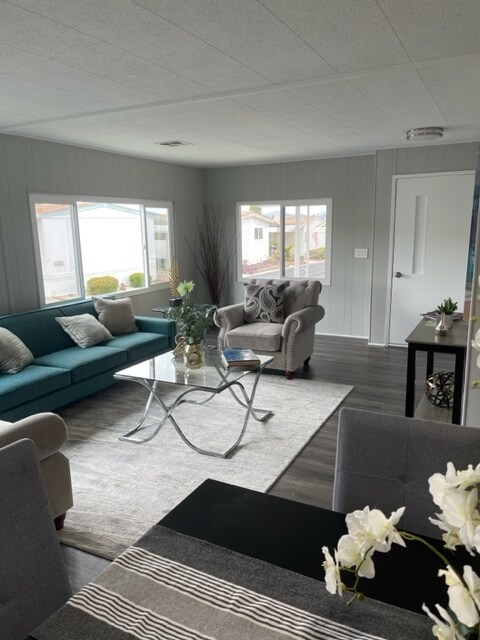 Foto del edificio - 1195 La Moree Rd