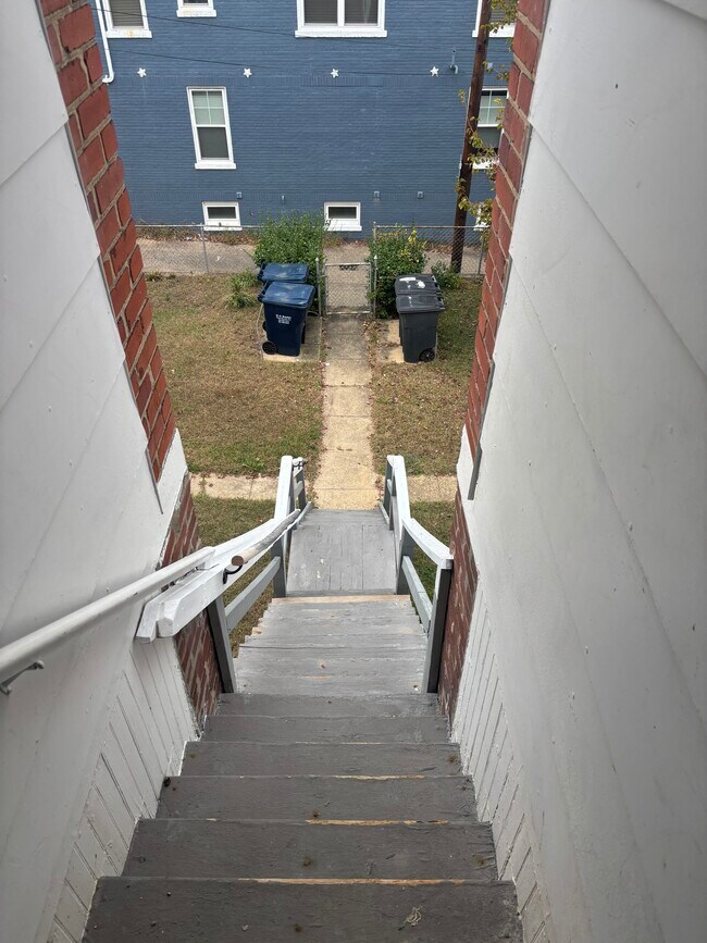 Foto del edificio - 5402 3rd St NW