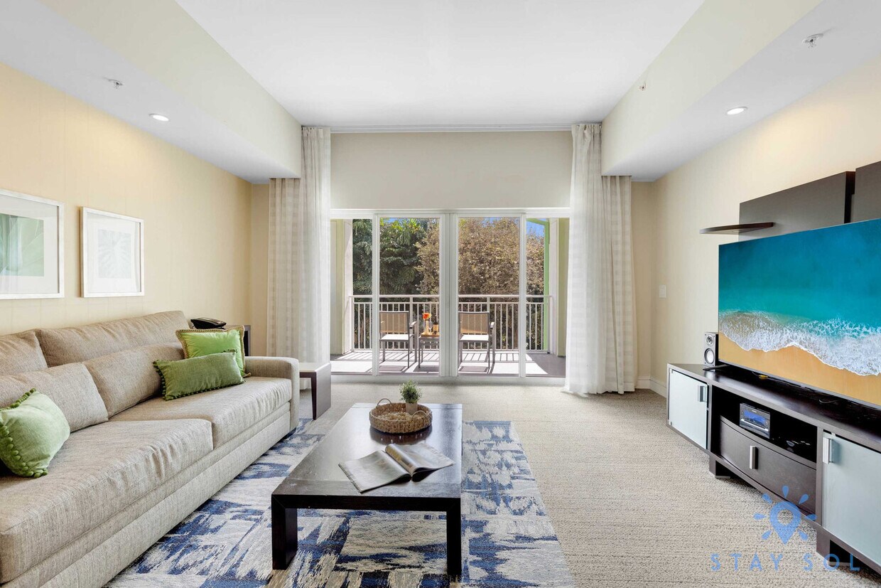 Foto principal - 5300 NW 87th Ave