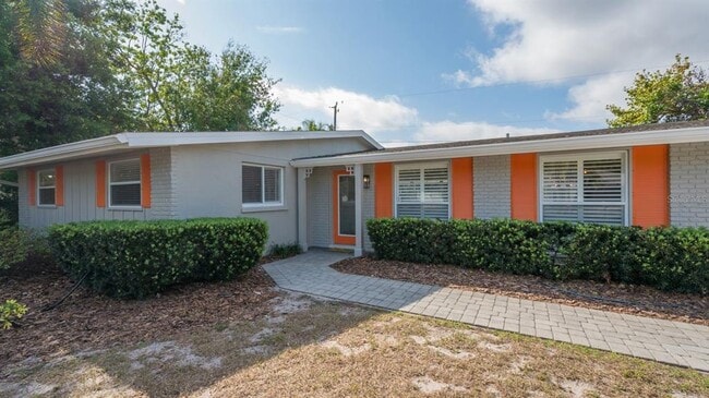 Building Photo - 2904 Homasassa Rd
