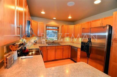 Building Photo - 2749 Hedgerow Ct