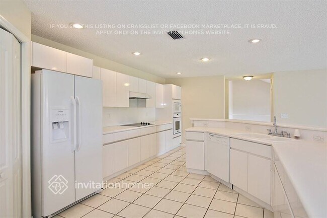 Foto del edificio - 1211 NW 193rd Ave