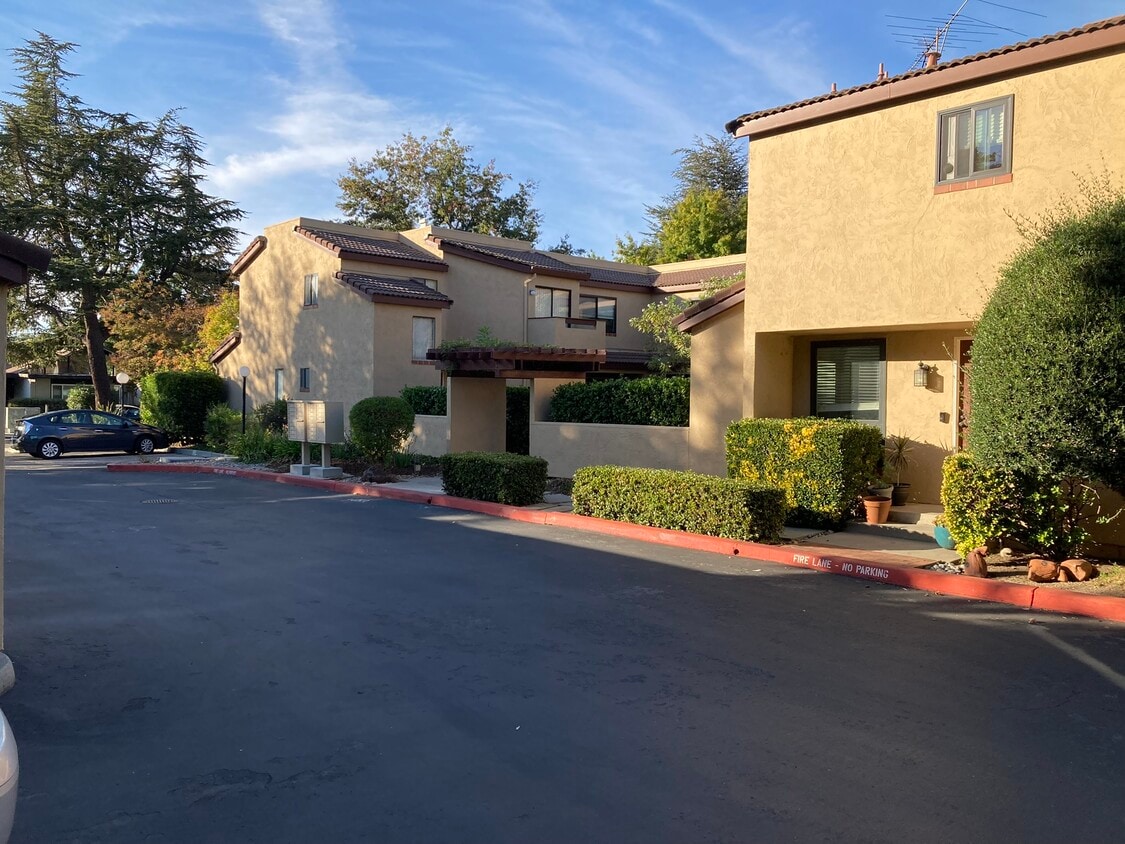 complex exterior view - 227 Ada Ave